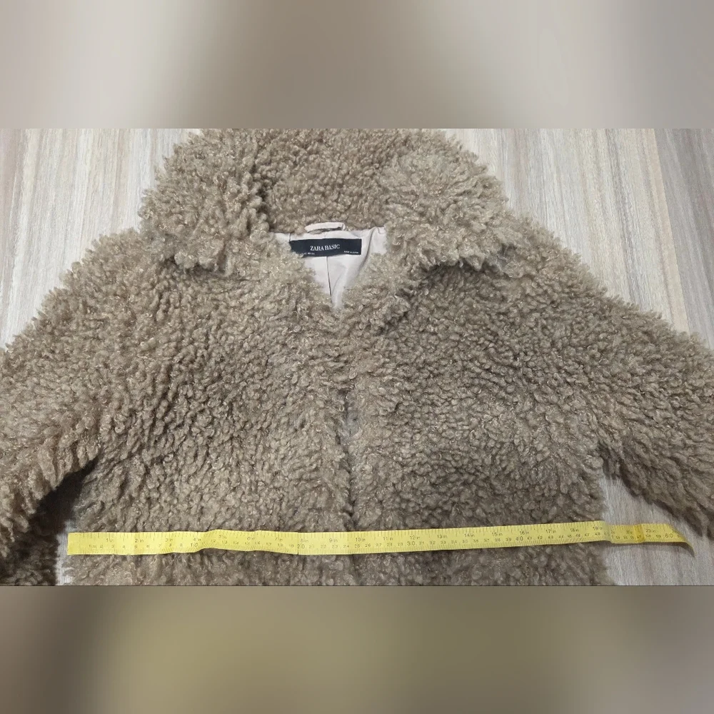 Zara Women's Cozy Tan Teddy Jacket - Picture 10 of 10
